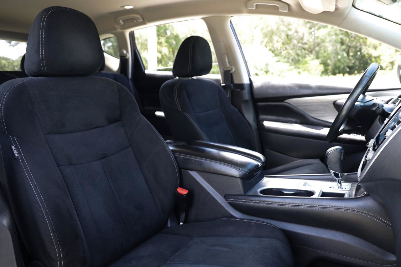 Used 2018 Nissan Murano SV AWD/4WD image 16