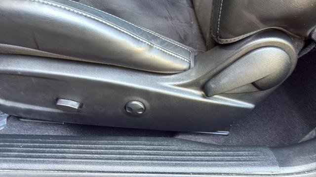 Used 2022 Dodge Challenger R/T Scat Pack RWD image 12