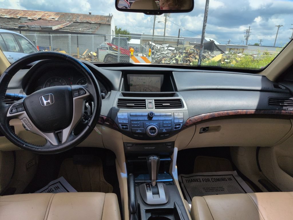 Used 2011 Honda Crosstour EX-L image 13