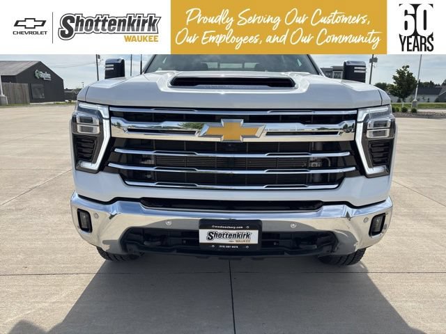 Used 2024 Chevrolet Silverado 2500 LTZ w/ LTZ Plus Package AWD/4WD image 37