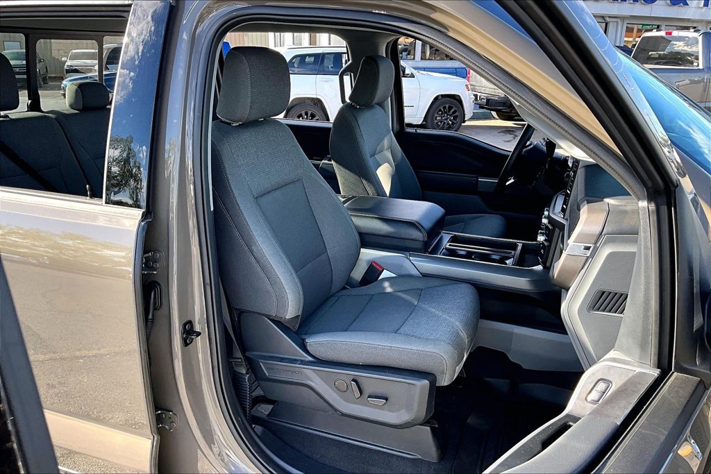 Used 2025 Ford F150 XLT w/ Equipment Group 302A MID AWD/4WD image 28