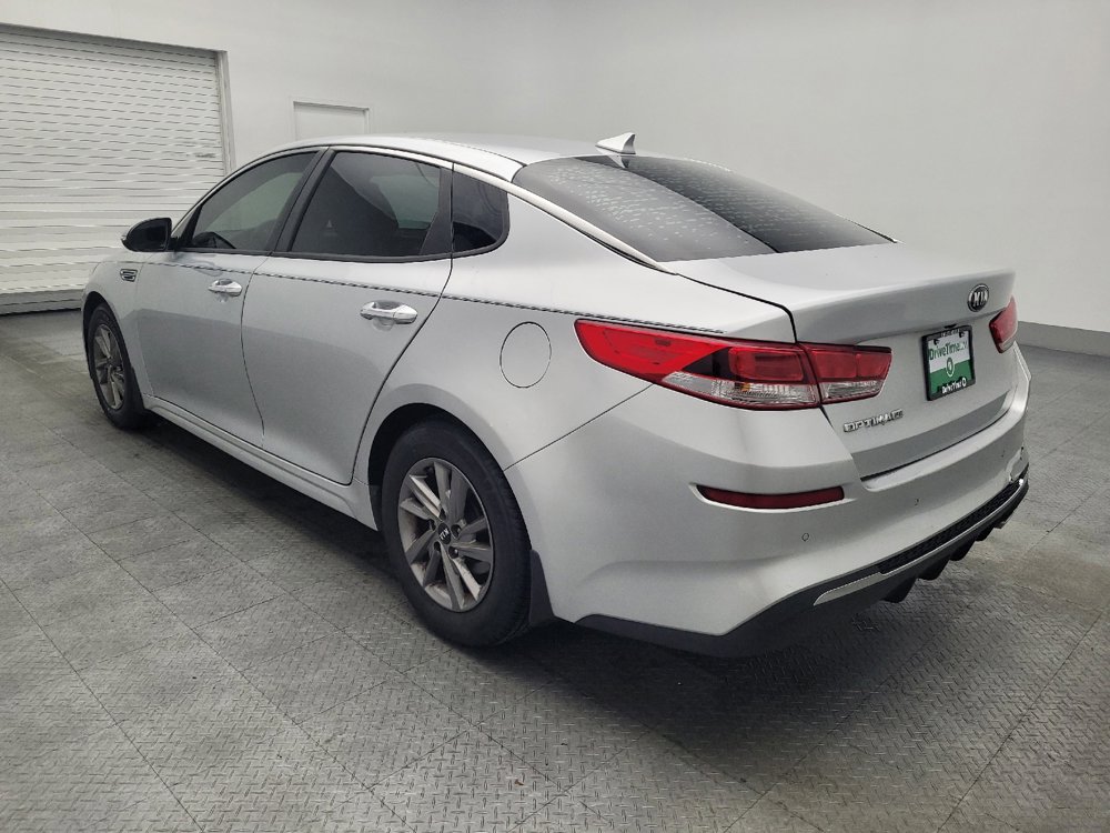 Used 2020 Kia Optima LX image 5