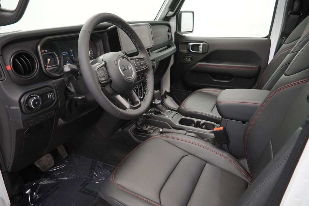 Certified 2026 Jeep Wrangler Unlimited Rubicon image 19