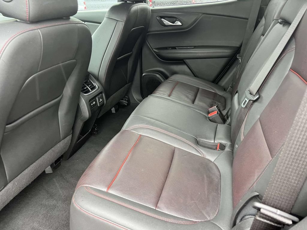 Used 2022 Chevrolet Blazer RS FWD image 11