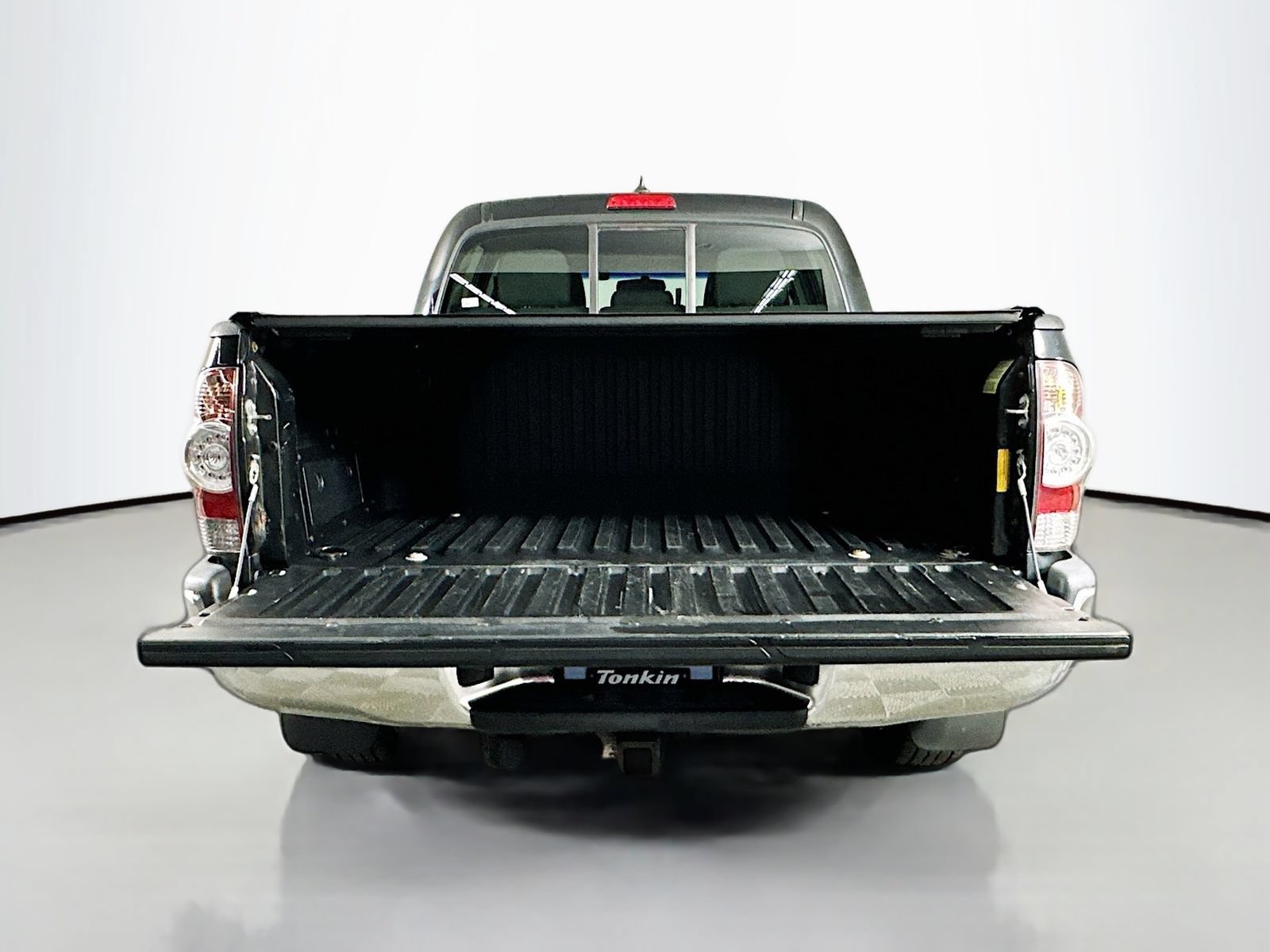 Used 2015 Toyota Tacoma PreRunner w/ SR5 Package RWD image 23