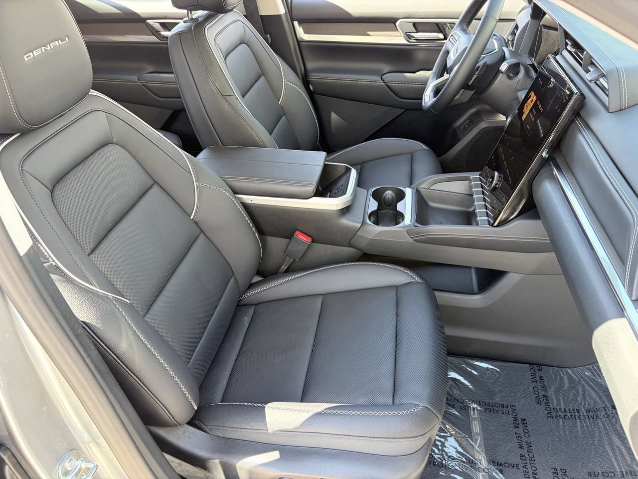 Used 2026 GMC Terrain Denali AWD/4WD image 10