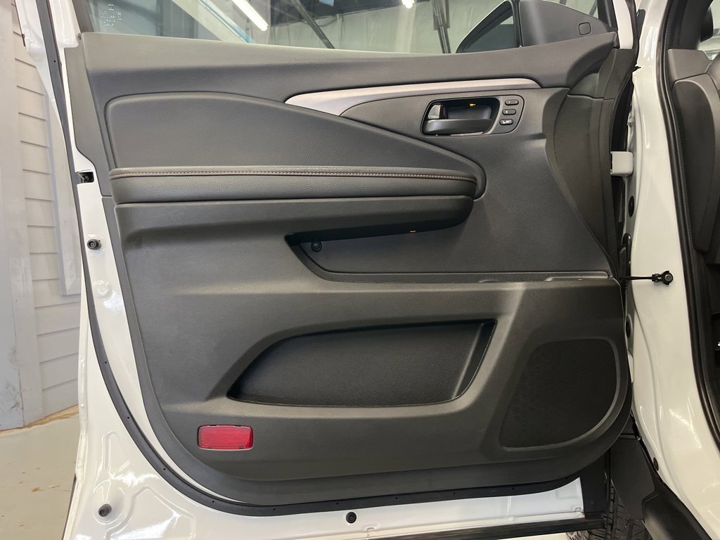 Used 2022 Honda Passport TrailSport image 9