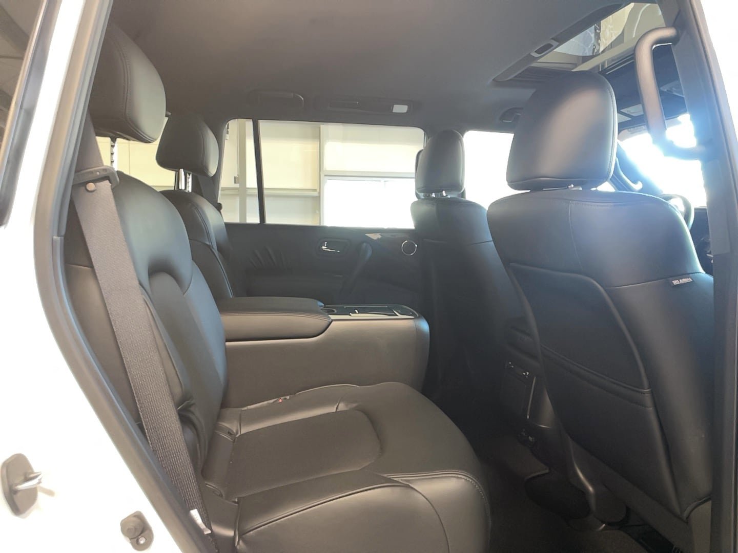 Certified 2024 Nissan Armada SL w/ Midnight Edition Package image 25
