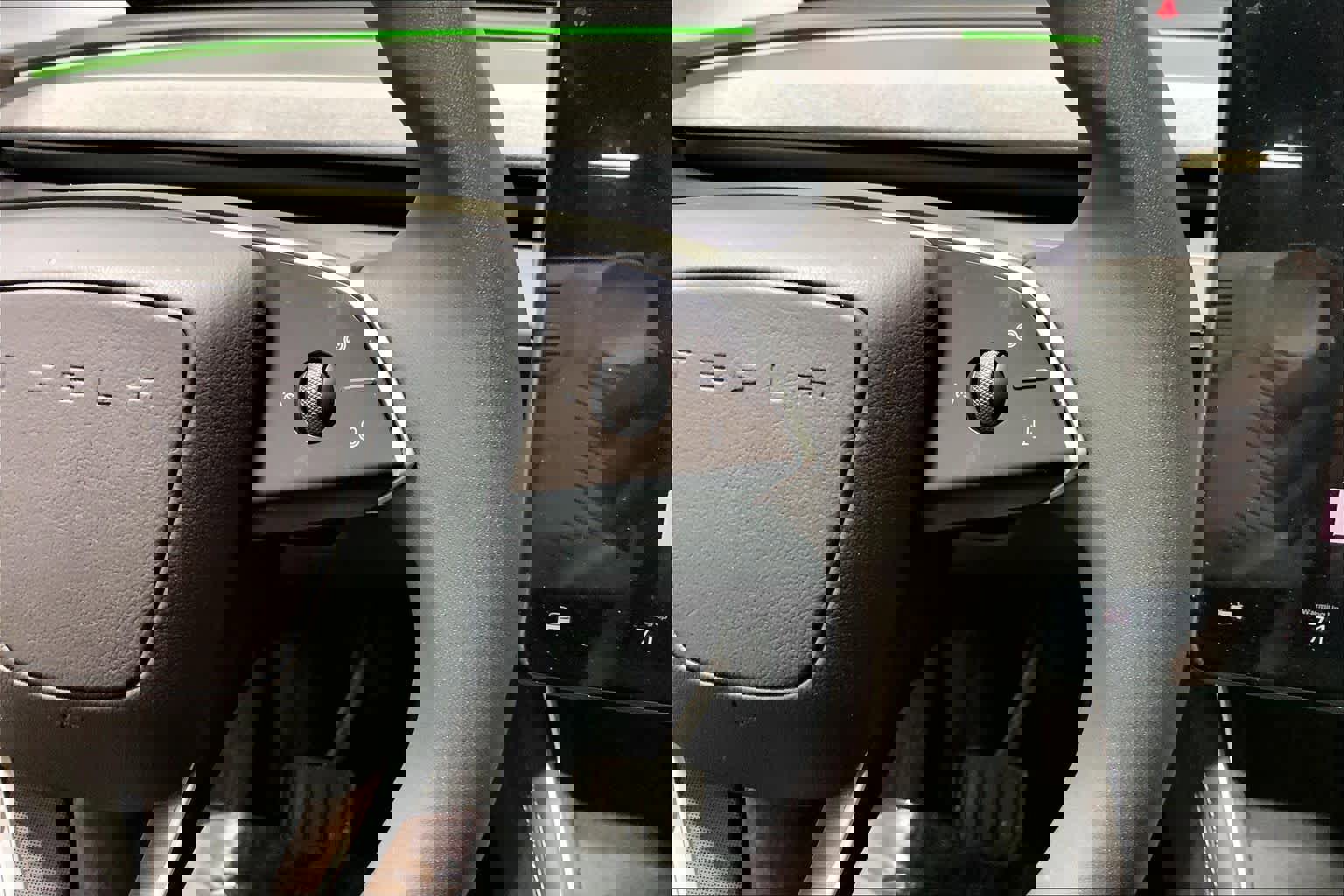 Used 2026 Tesla Model Y AWD image 24