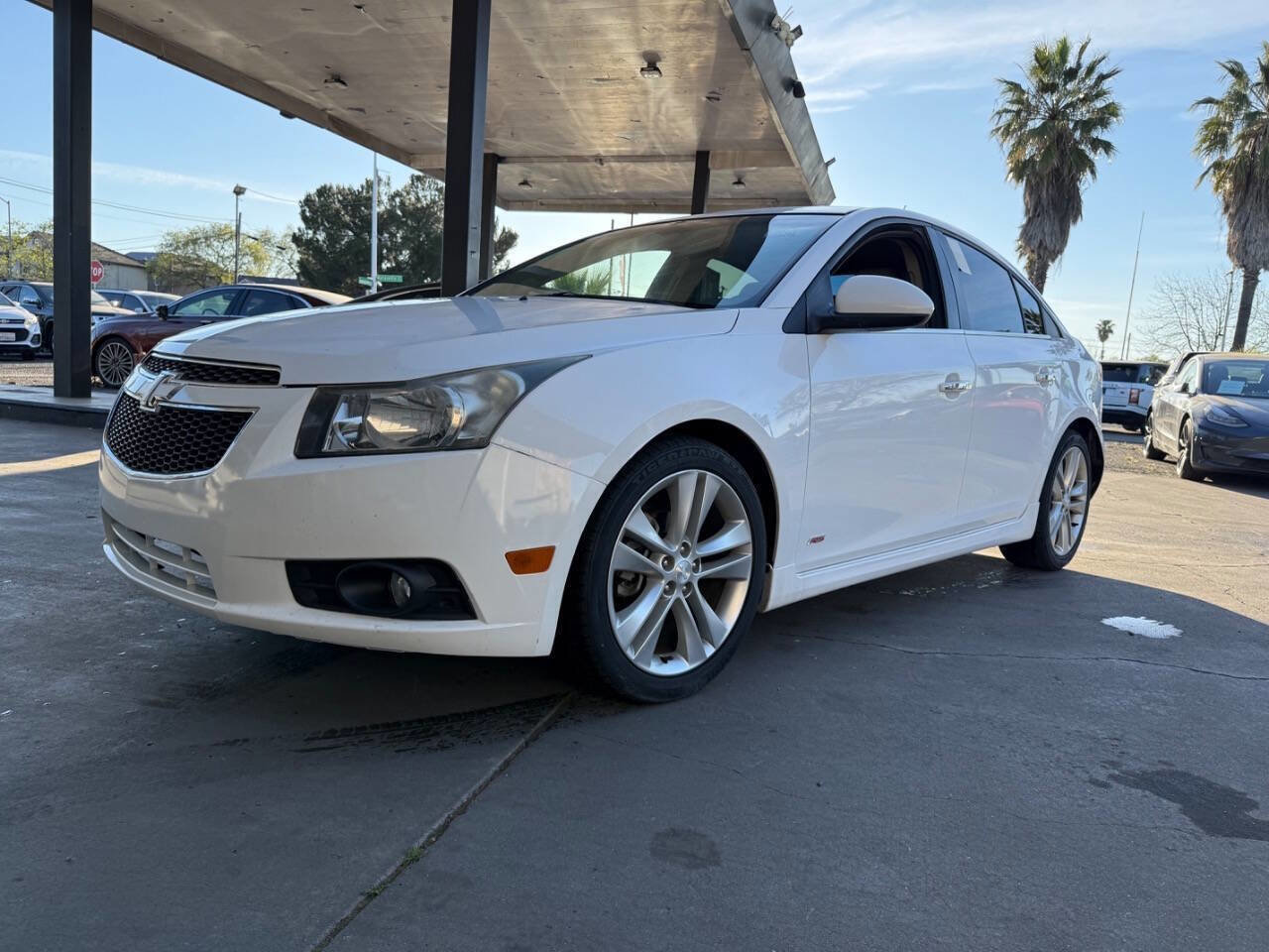 Used 2013 Chevrolet Cruze LTZ w/ Enhanced Safety Package FWD image 23