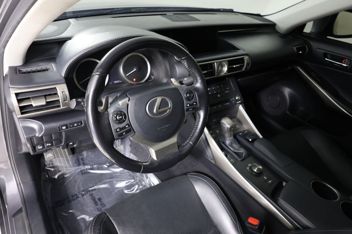 Used 2015 Lexus IS 350 AWD w/ Luxury Package image 22