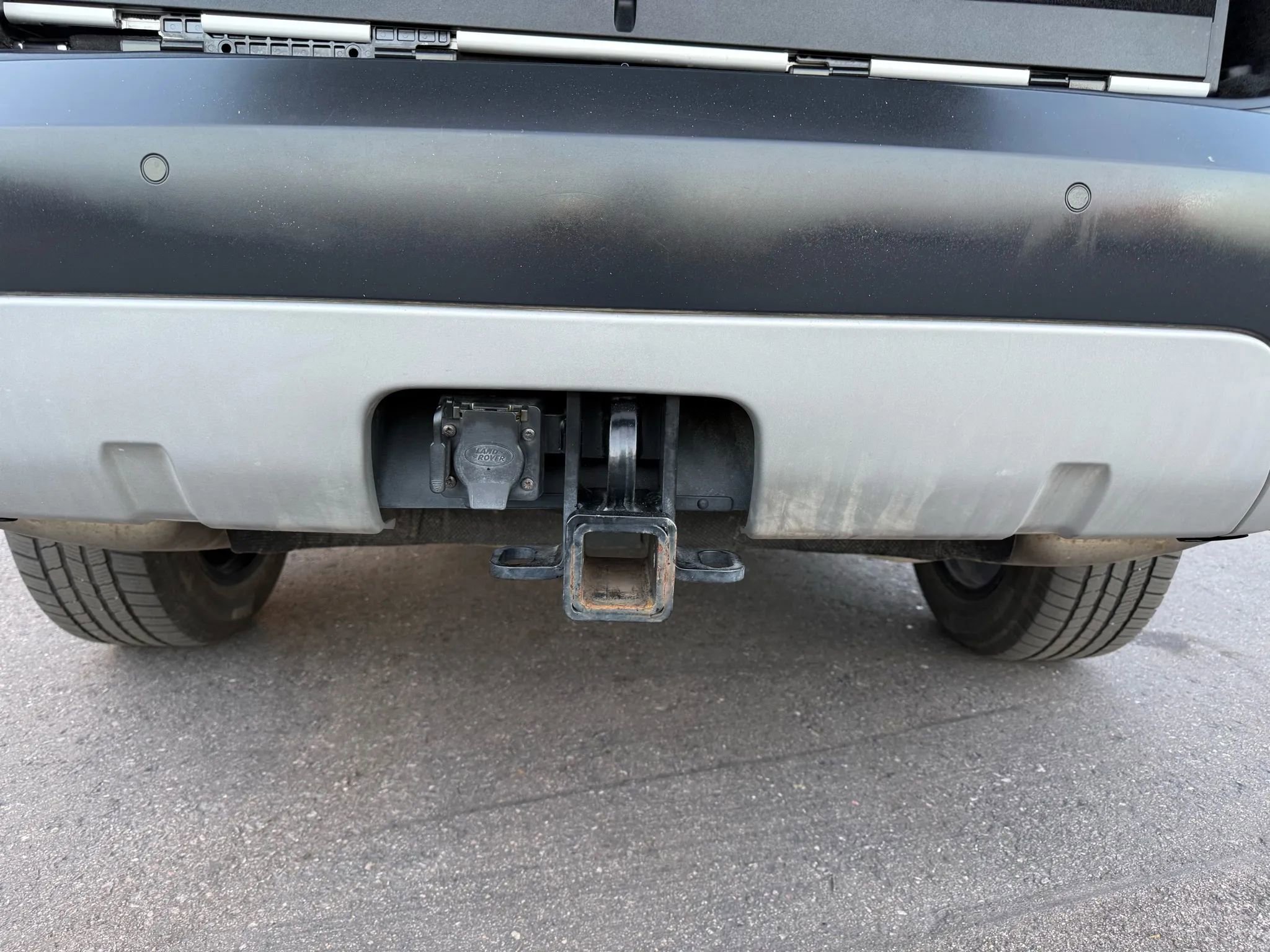 Used 2019 Land Rover Discovery HSE image 16