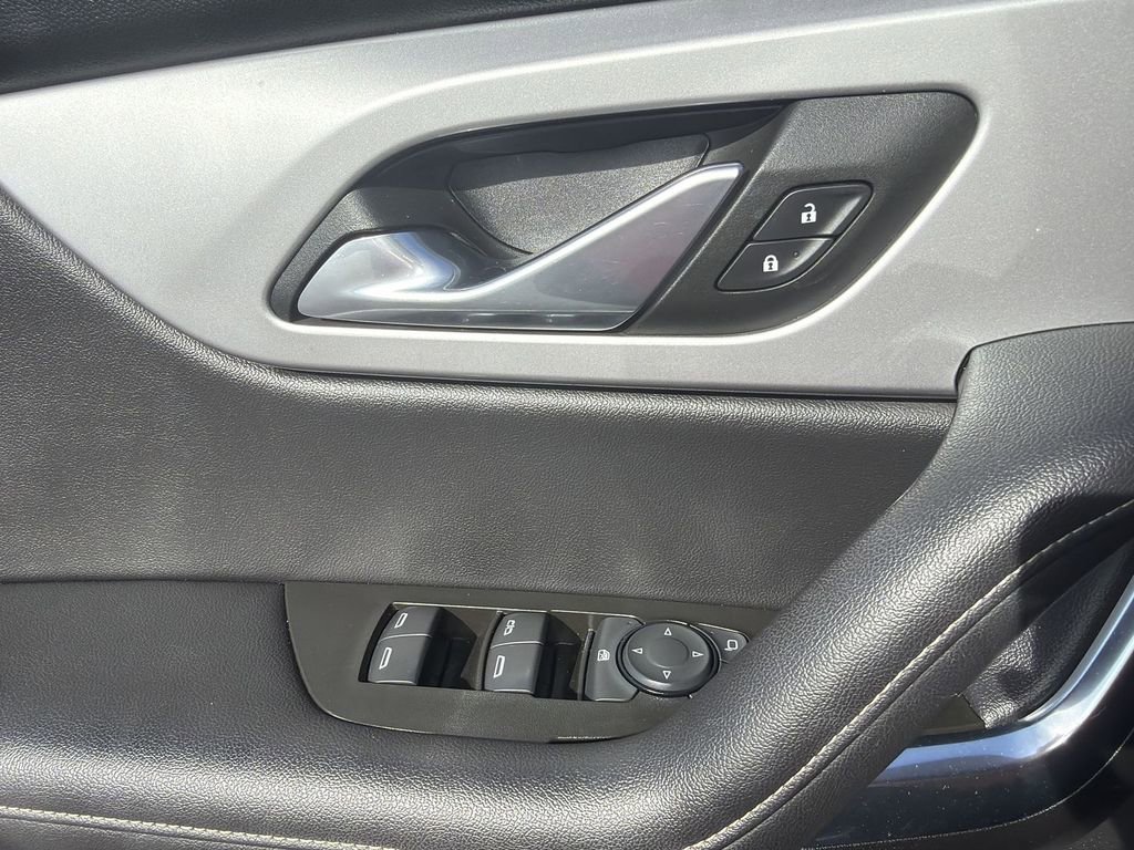 Used 2023 Chevrolet Blazer LT image 23