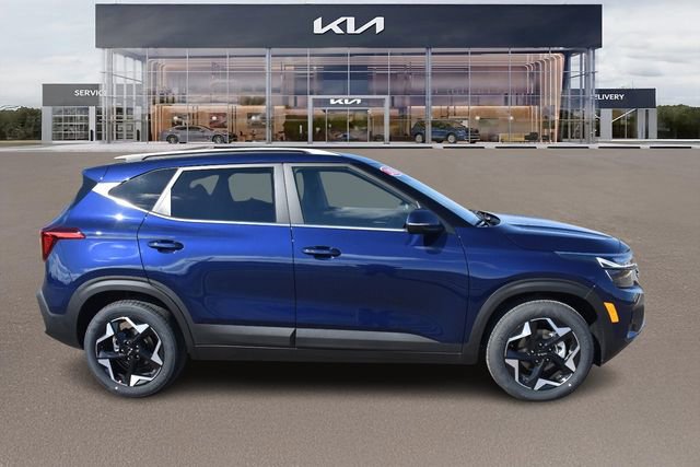 New 2026 Kia Seltos EX image 2