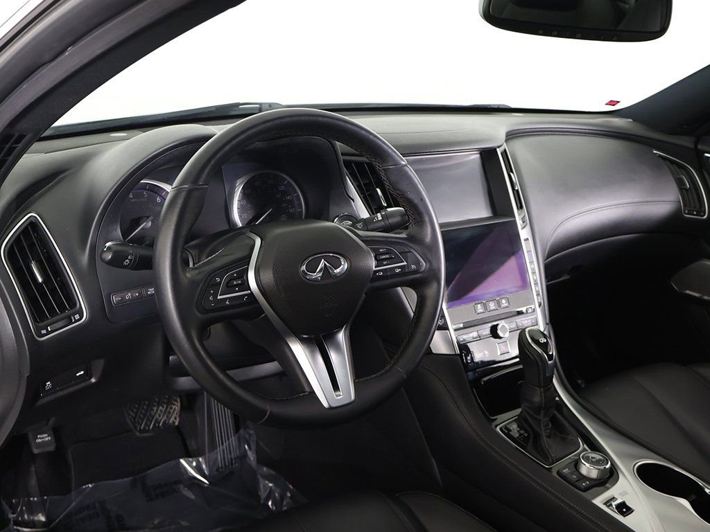 Used 2017 INFINITI Q60 w/ Premium Plus Package 3.0T image 25
