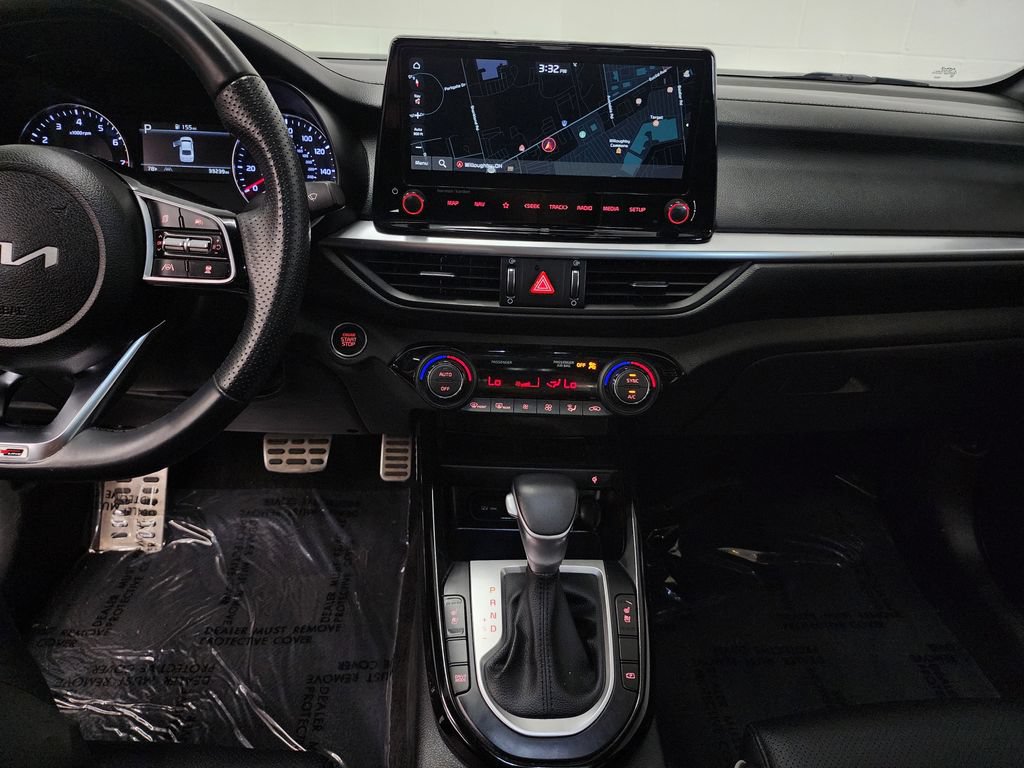 Used 2023 Kia Forte GT-Line w/ GT-Line Premium Package FWD image 17