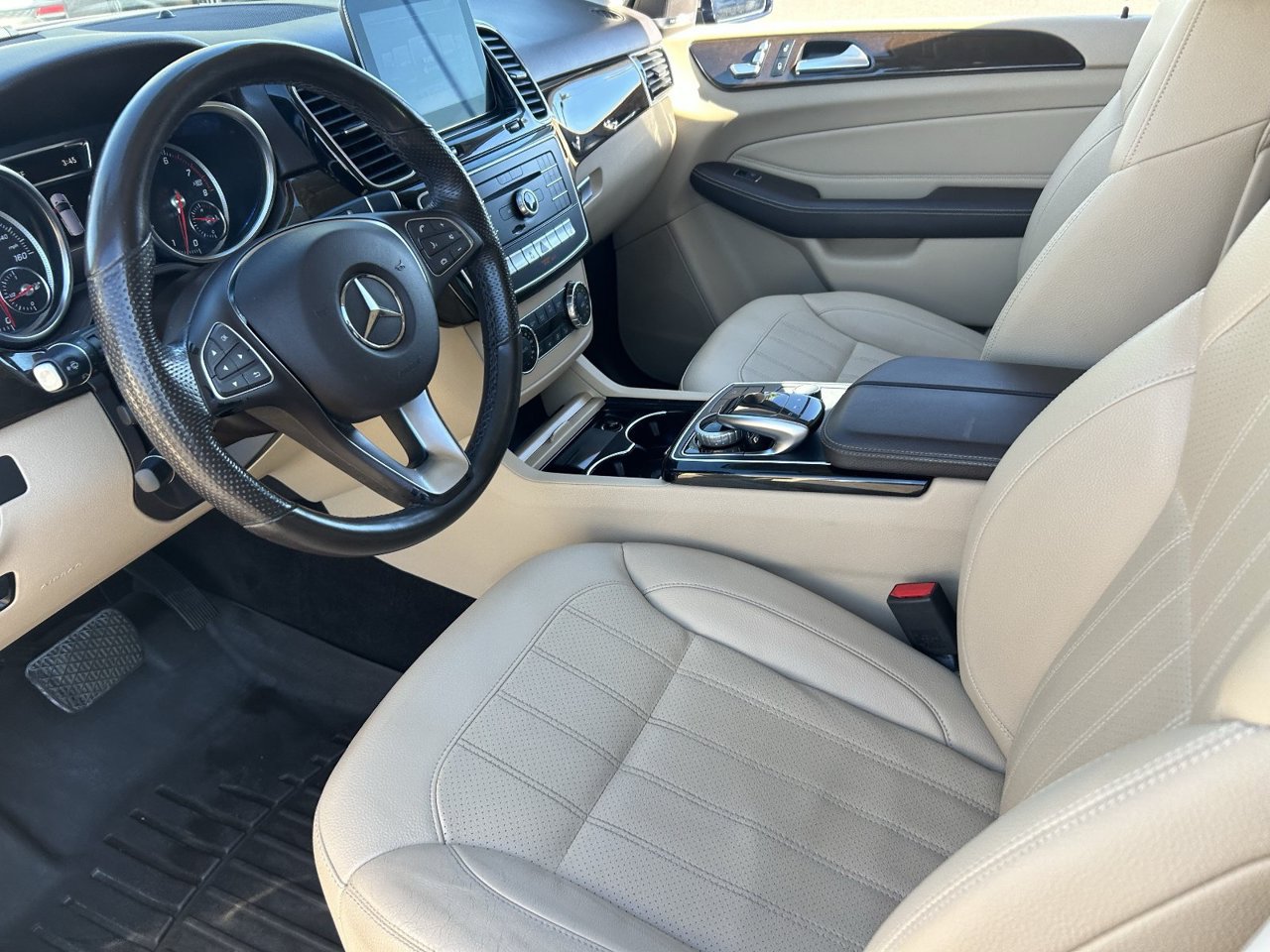 Used 2018 Mercedes-Benz GLE 350 4MATIC image 28