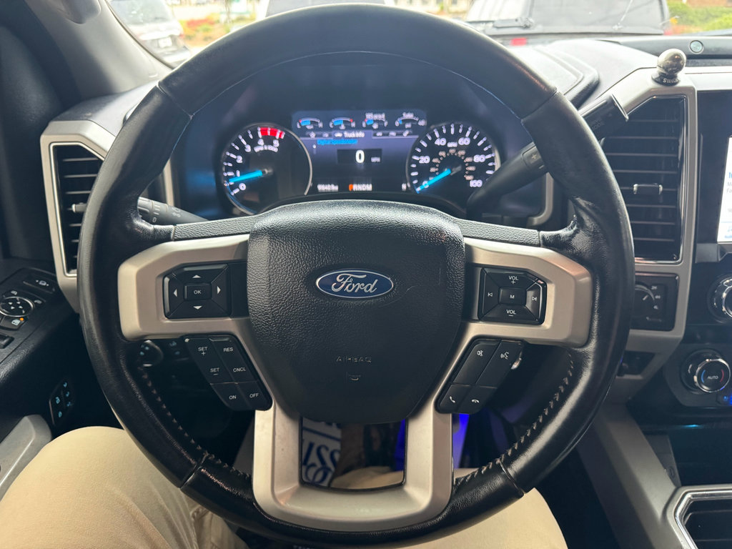 Used 2021 Ford F250 Lariat w/ Lariat Value Package AWD/4WD image 19