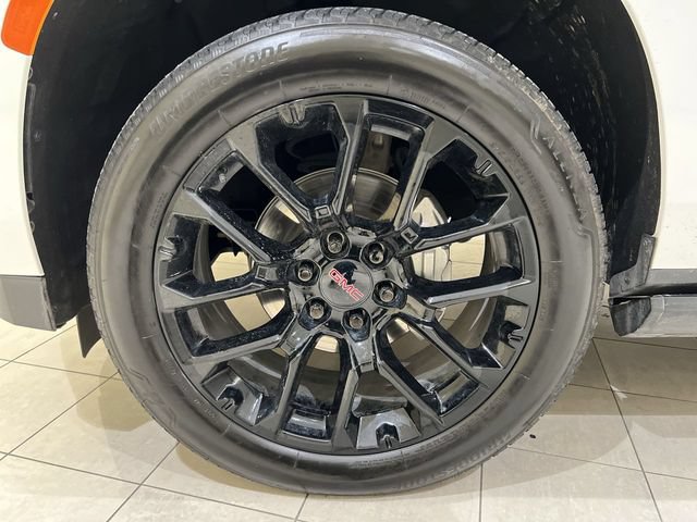 Certified 2023 GMC Yukon Denali w/ LPO, Floor Liner Package AWD/4WD image 30