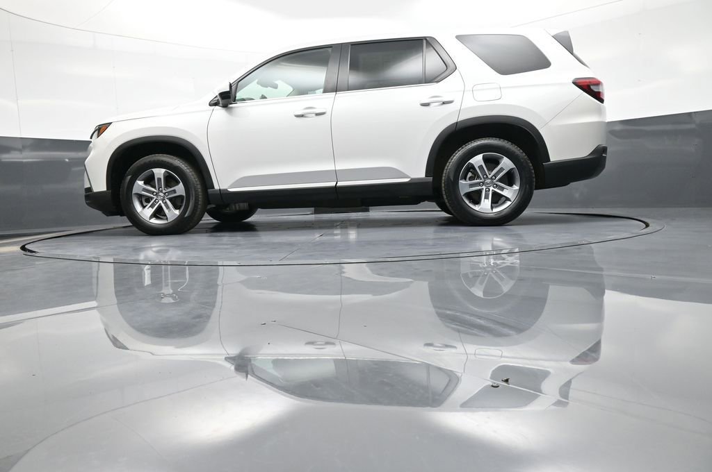 Used 2023 Honda Pilot EX-L image 34