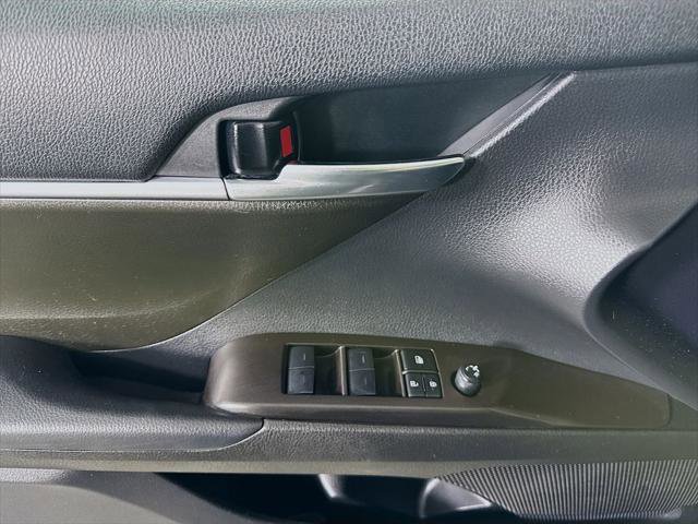 Certified 2022 Toyota Camry SE FWD image 22