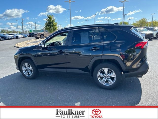 Used 2025 Toyota RAV4 XLE AWD/4WD image 15