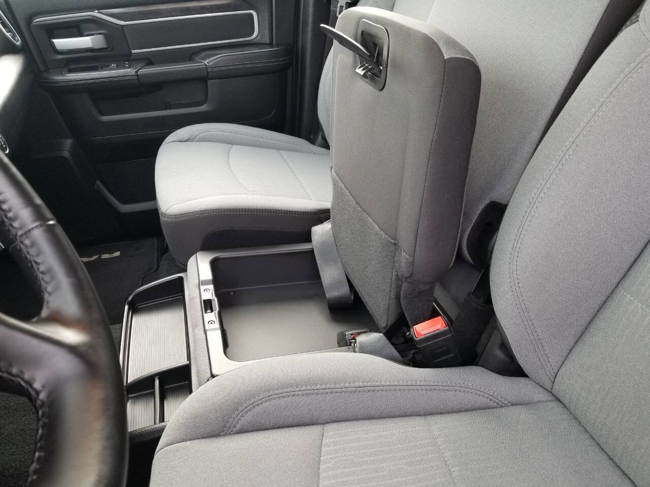 Certified 2024 RAM 2500 Big Horn w/ Bed Utility Group image 29