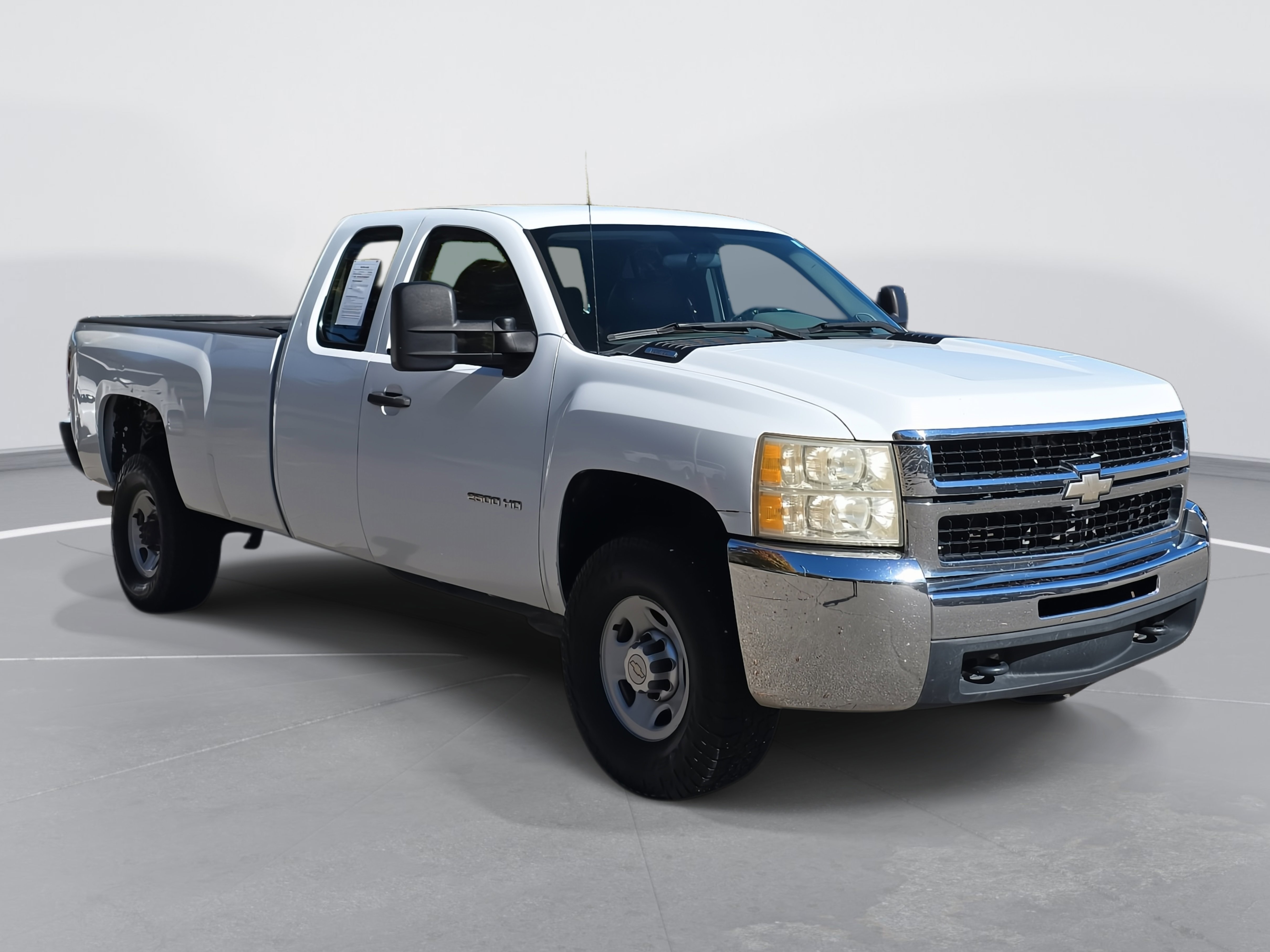 Used 2010 Chevrolet Silverado 2500 W/T image 3
