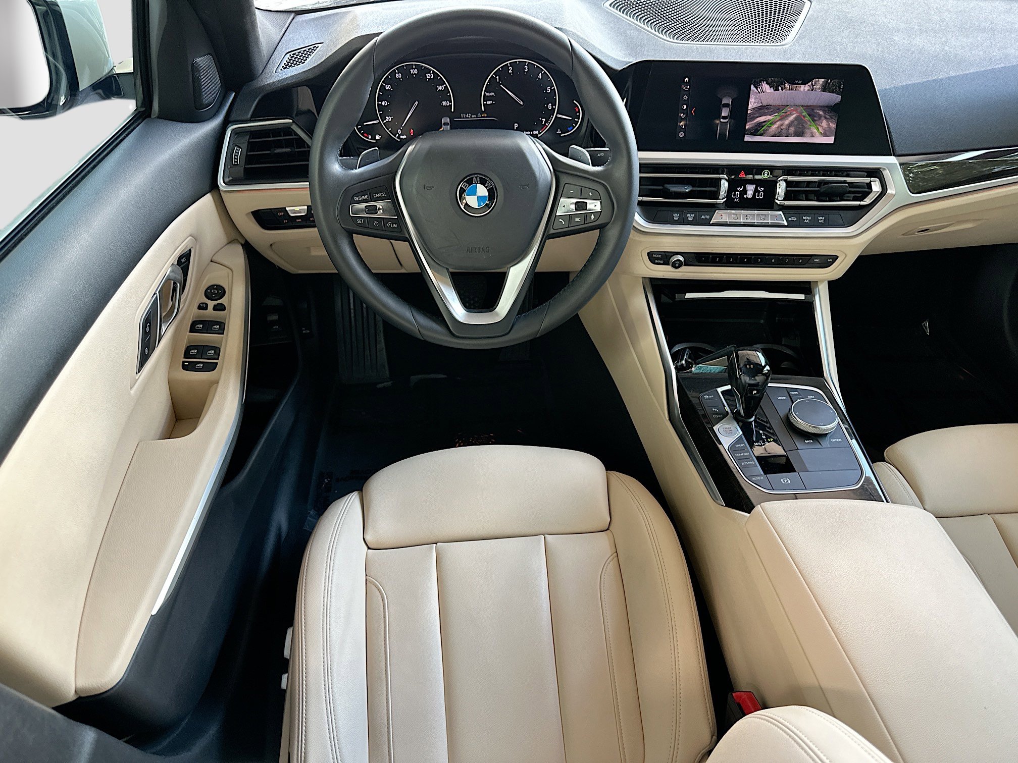 Used 2019 BMW 330i Sedan w/ Driving Assistance Package image 21