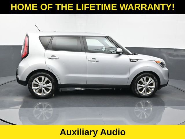 Used 2016 Kia Soul + image 7