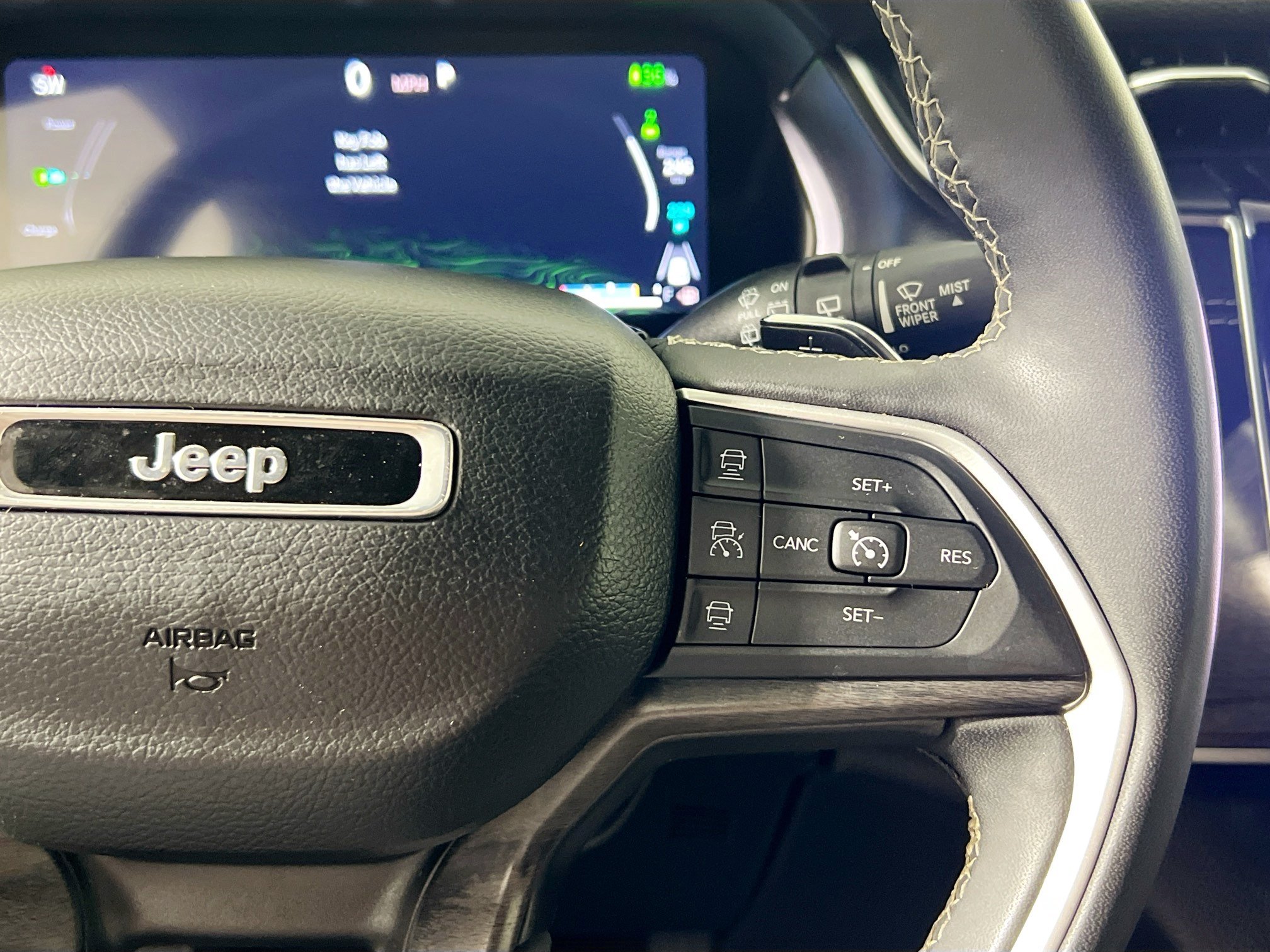 Used 2024 Jeep Grand Cherokee Limited 4xe AWD/4WD image 19