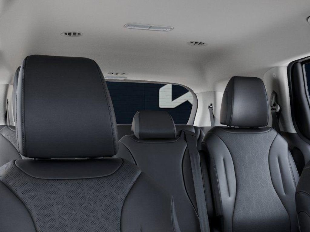 New 2026 Kia Carnival EX FWD image 27