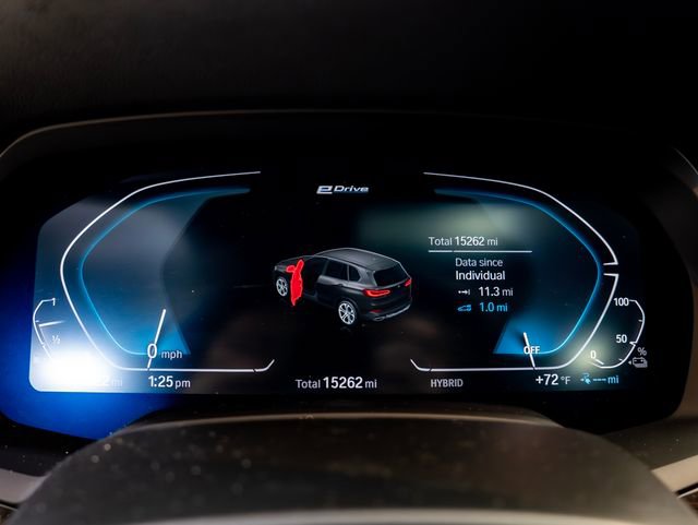 Certified 2023 BMW X5 xDrive45e w/ Climate Comfort Package AWD/4WD image 17
