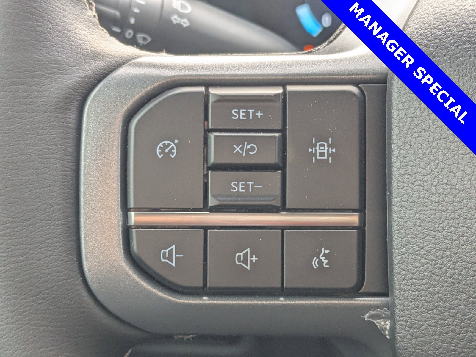 New 2025 Ford F150 XLT w/ Equipment Group 301A Standard image 24