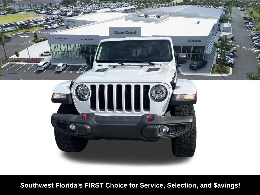 Used 2023 Jeep Gladiator Rubicon w/ Cold Weather Group AWD/4WD image 2
