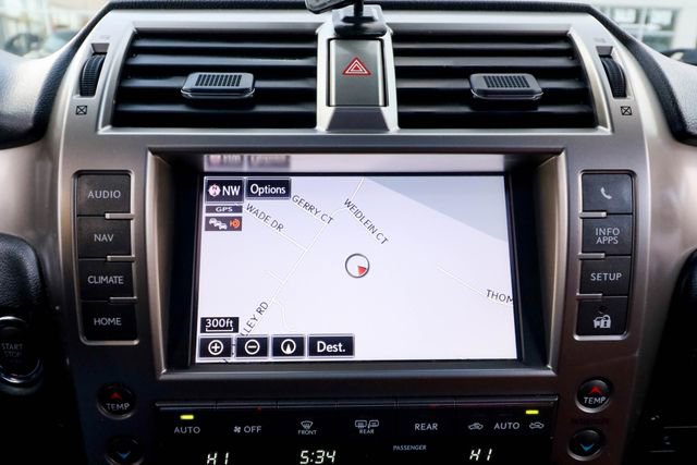 Used 2020 Lexus GX 460 Premium w/ Premium Package image 6