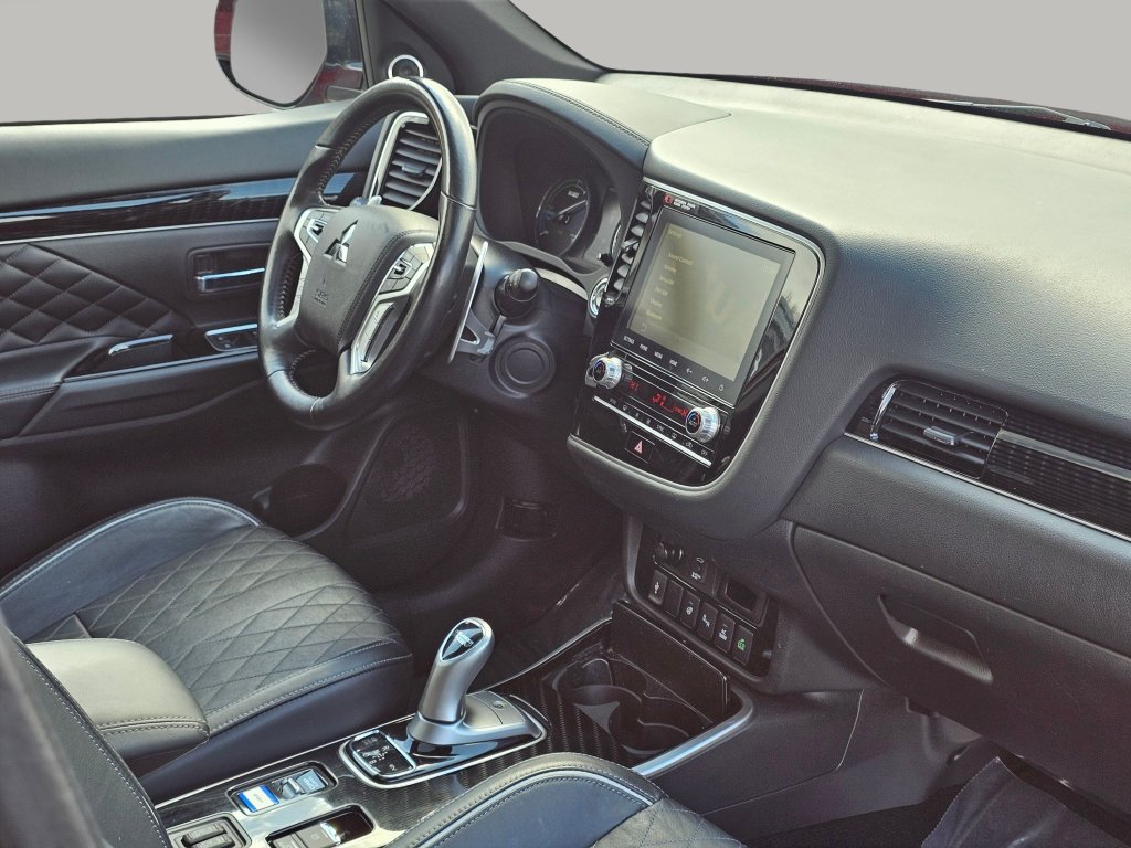 Used 2021 Mitsubishi Outlander GT AWD/4WD image 36