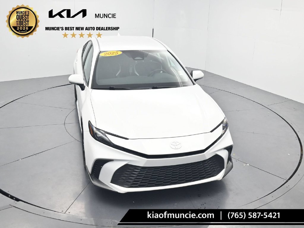 Used 2025 Toyota Camry SE FWD image 49