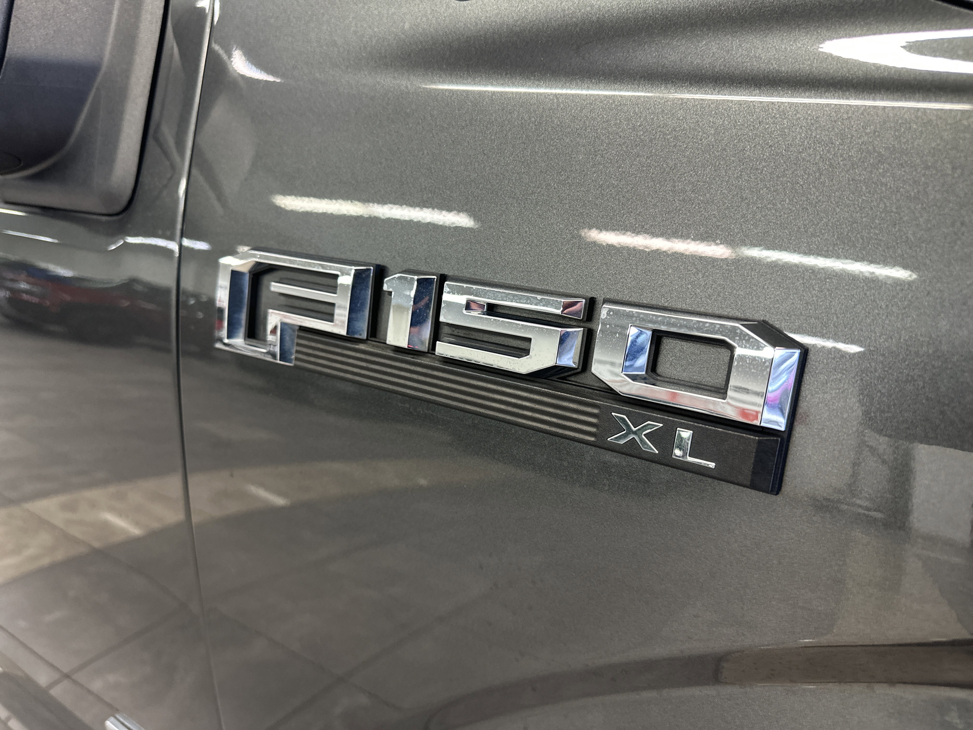 Used 2017 Ford F150 XL w/ Equipment Group 101A Mid image 8