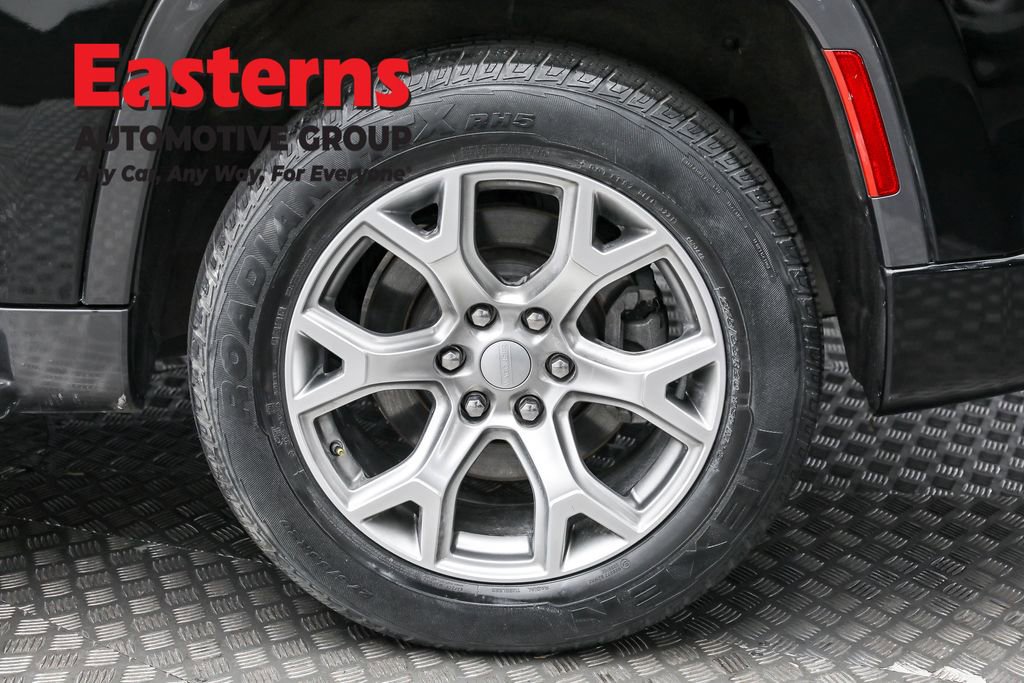 Used 2022 Jeep Wagoneer Series II image 8