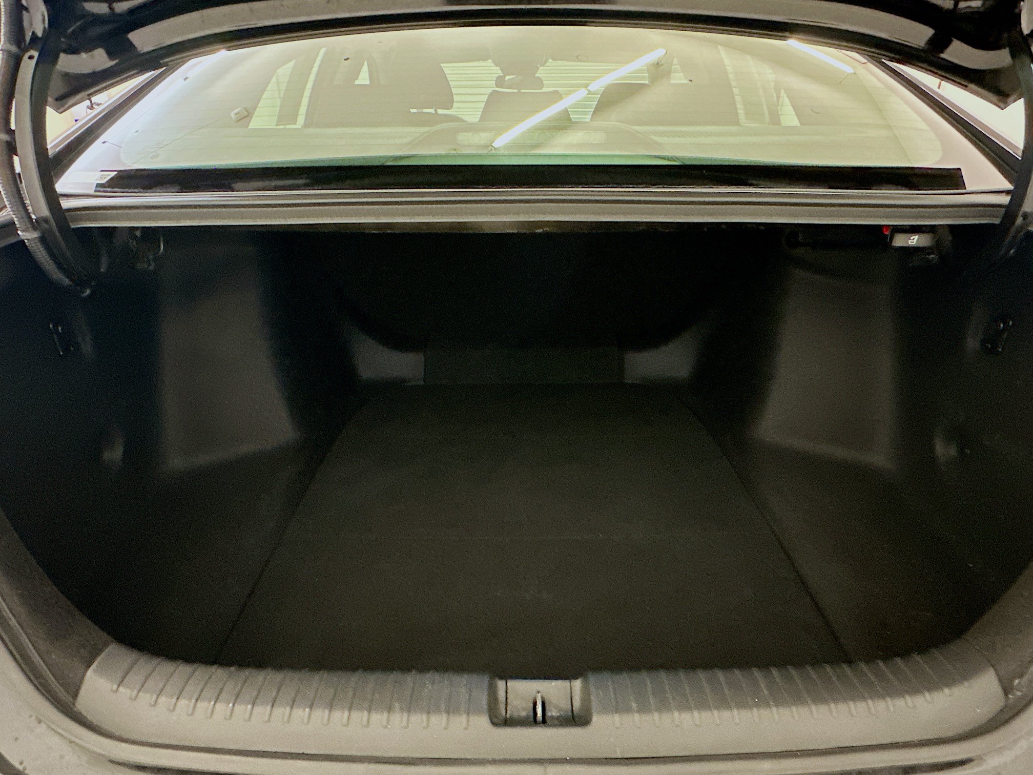 Used 2023 Honda Accord LX image 28