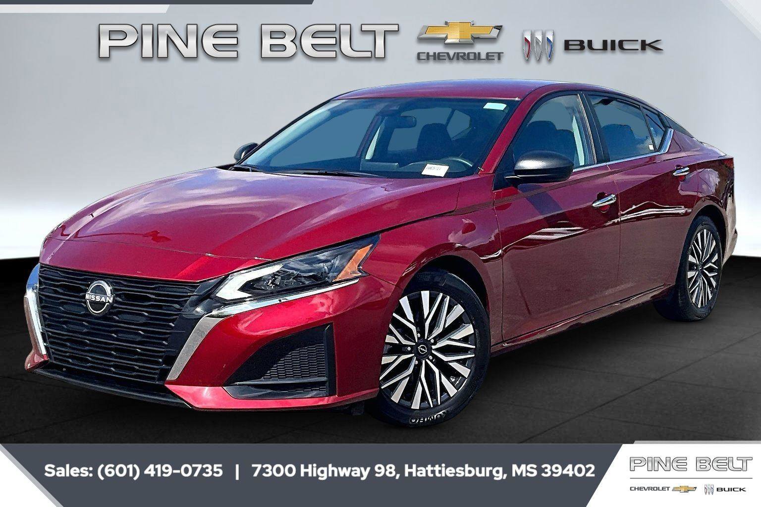 Used 2025 Nissan Altima 2.5 SV image 10