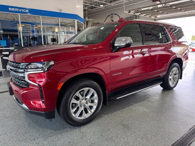Used 2023 Chevrolet Tahoe Premier AWD/4WD image 4