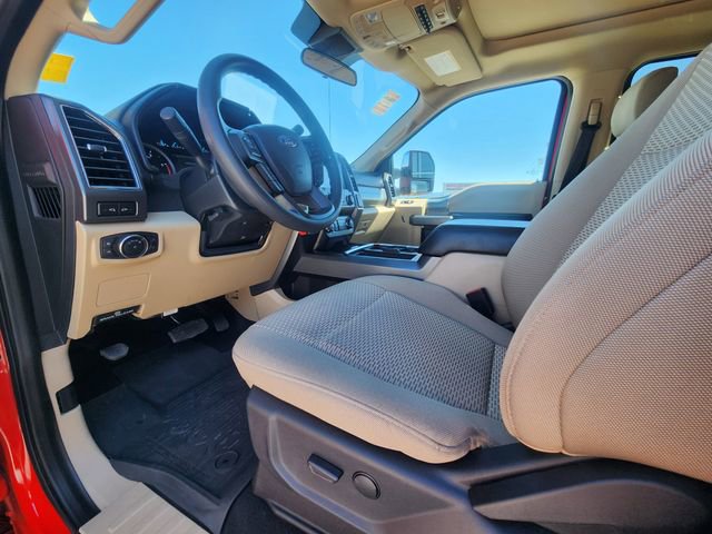 Used 2021 Ford F350 XLT w/ XLT Premium Package image 12