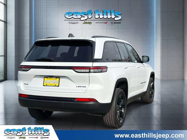 Certified 2024 Jeep Grand Cherokee Limited w/ Black Appearance Package AWD/4WD image 4