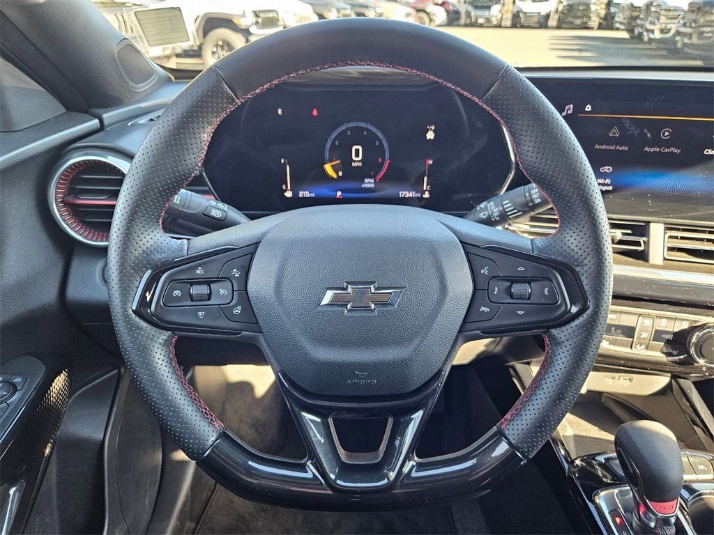 Used 2024 Chevrolet Trax RS w/ Sunroof Package image 22