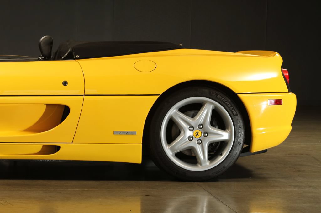 Used 1996 Ferrari F355 Spider RWD image 19