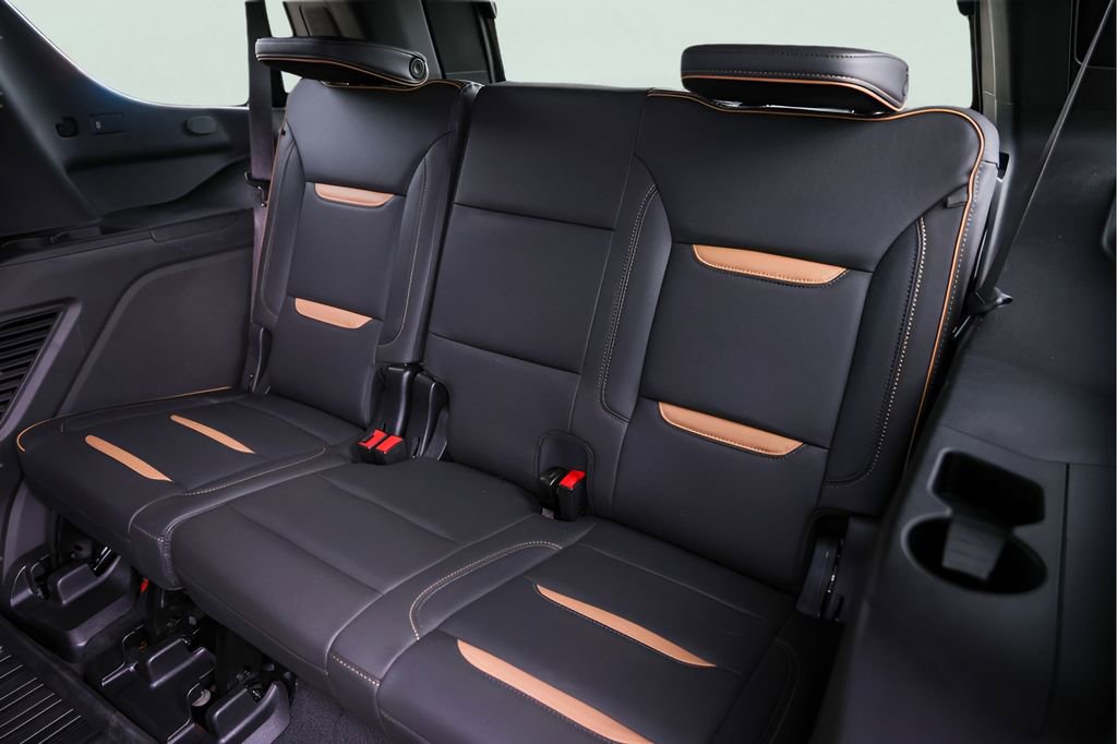 Used 2024 GMC Yukon AT4 w/ Max Trailering Package image 29