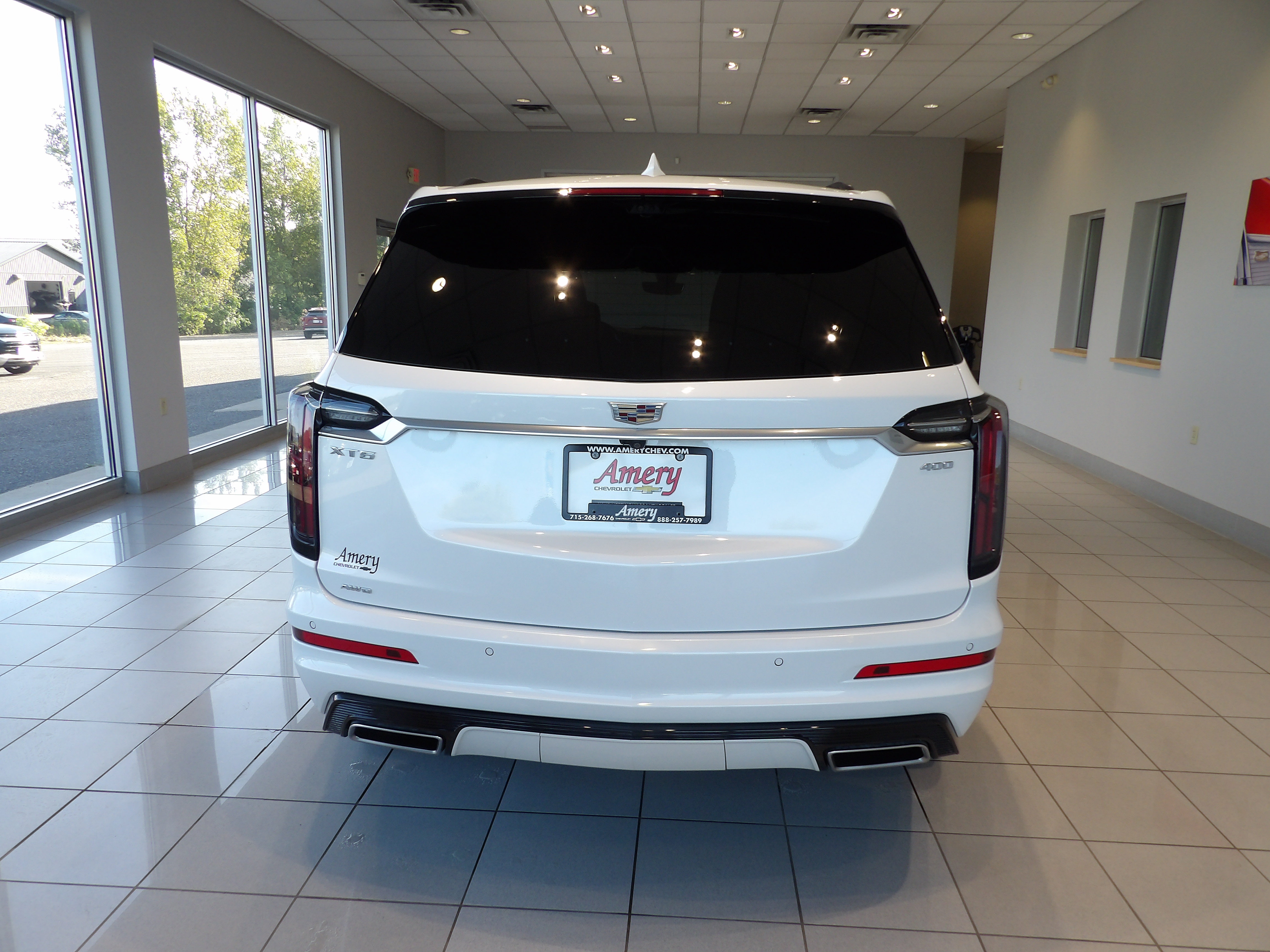 Used 2025 Cadillac XT6 Sport w/ Platinum Package AWD/4WD image 5