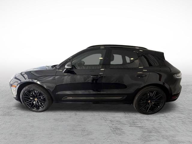 Used 2022 Porsche Macan GTS AWD/4WD image 2